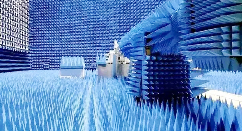 孕育隱形轟炸機(jī)的搖籃——巨型微波暗室